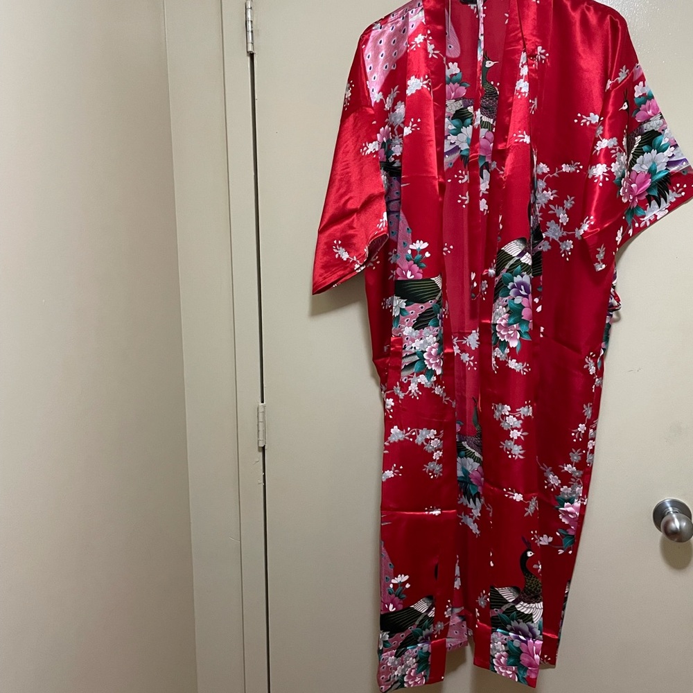 Beautiful woman’s Rob, Size L,